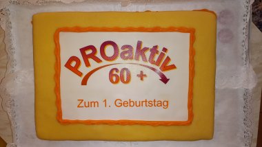 Die Torte zum einjährigen Geburtstag von PROaktiv60+.